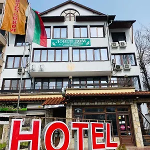 https://hotel-sokol-plovdiv.plovdiv-hotels.com