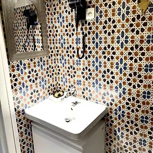 https://ryad-mogador.brusselshotelsbook.com